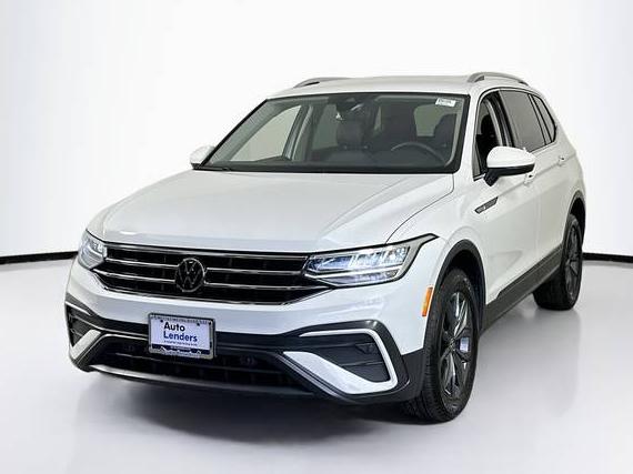 VOLKSWAGEN TIGUAN 4MOTION 2022 3VV2B7AX0NM093986 image VOLKSWAGEN TIGUAN 4MOTION 2022 3VV2B7AX0NM093986 image